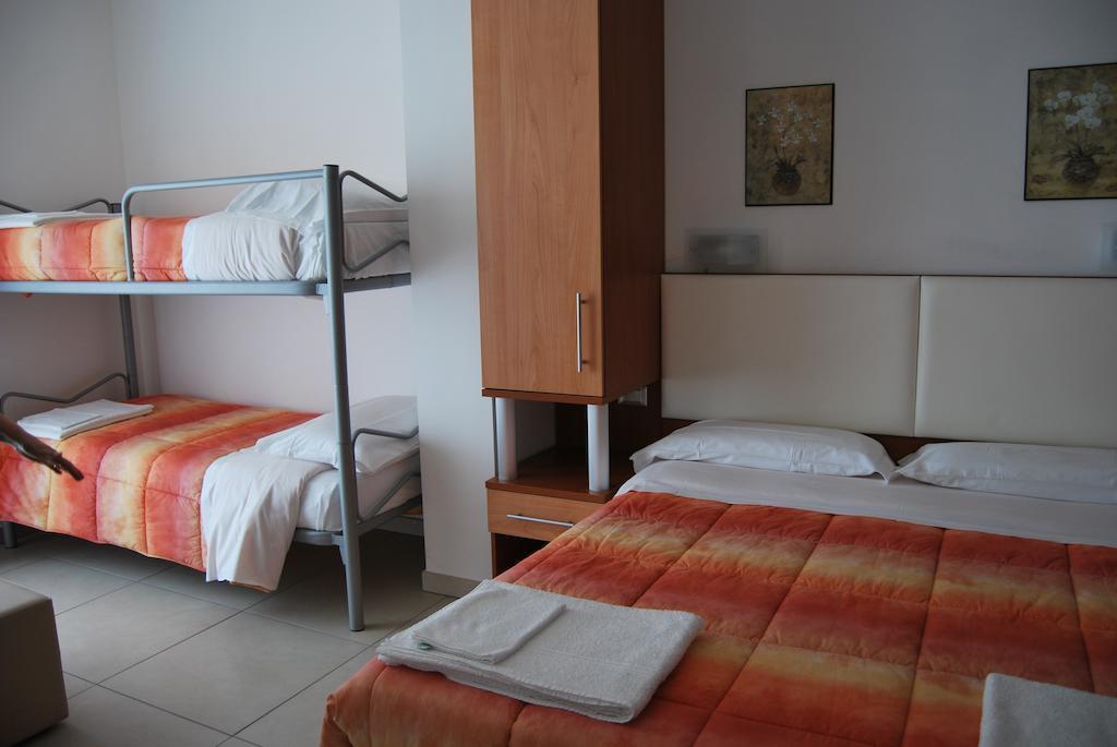 Hotel Europa Nereto Chambre photo